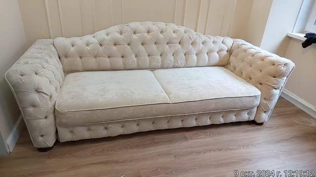 Обивка дивана. Новопавловск